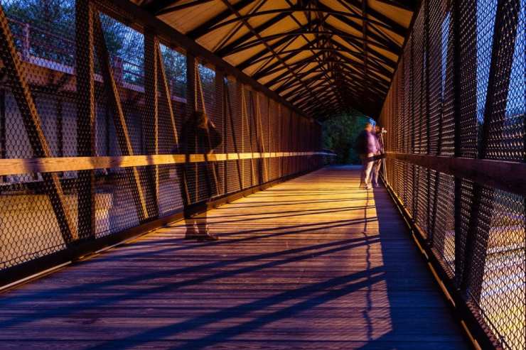 photographes de pont à longue exposition créant pour vous-même